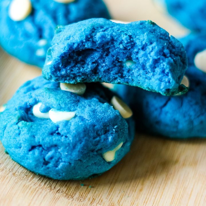 Blue foods - blue chocolate chip cookies