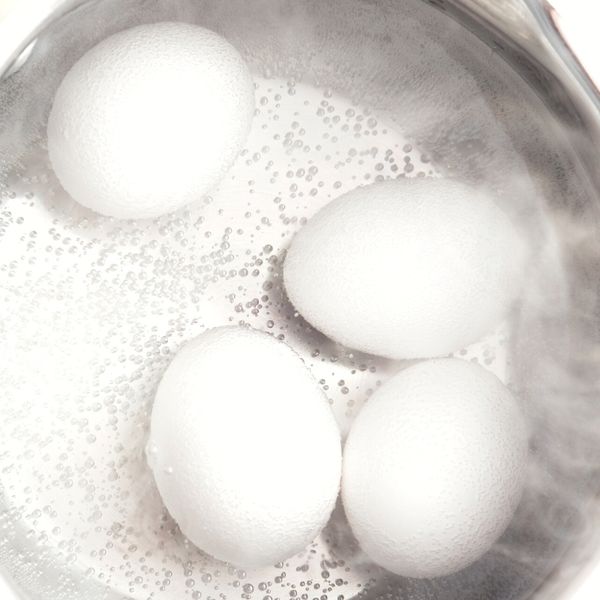 How To Fix Undercooked Boiled Eggs - Boiling eggs in pot