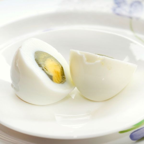 How To Fix Undercooked Boiled Eggs - Green Eggs
