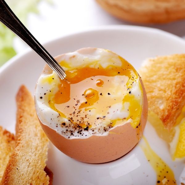How To Fix Undercooked Boiled Eggs - Runny boiled egg