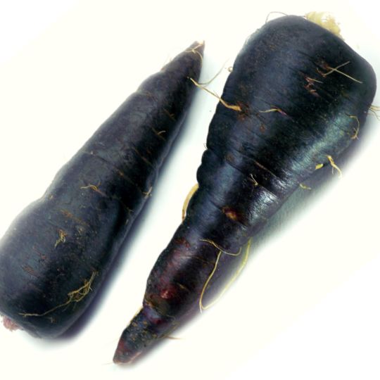 black foods - black carrots